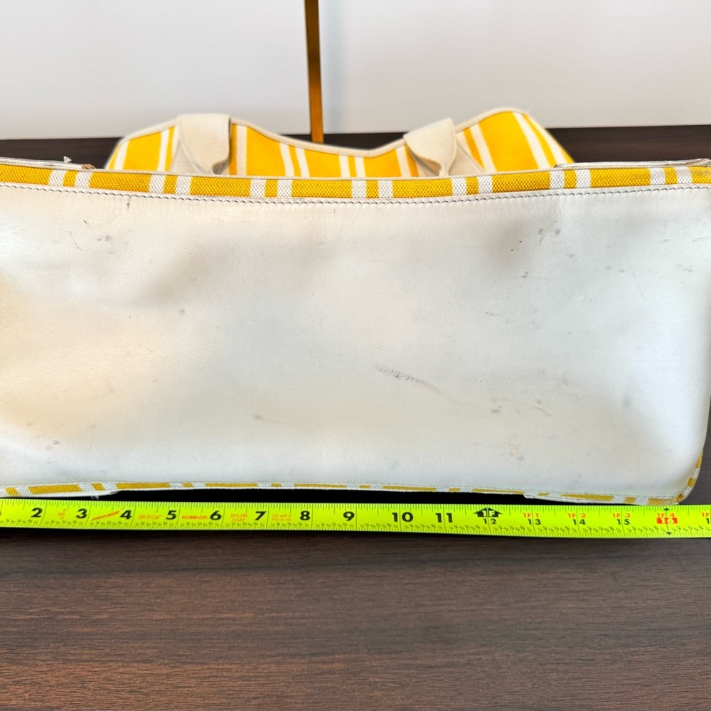 ✨ Balenciaga Paris Yellow Striped Canvas Tote w/ Pouch ✨ - Picture 10 of 16